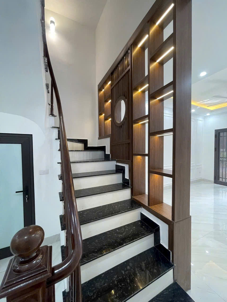 NHÀ ĐẸP FULL NỘI THẤT