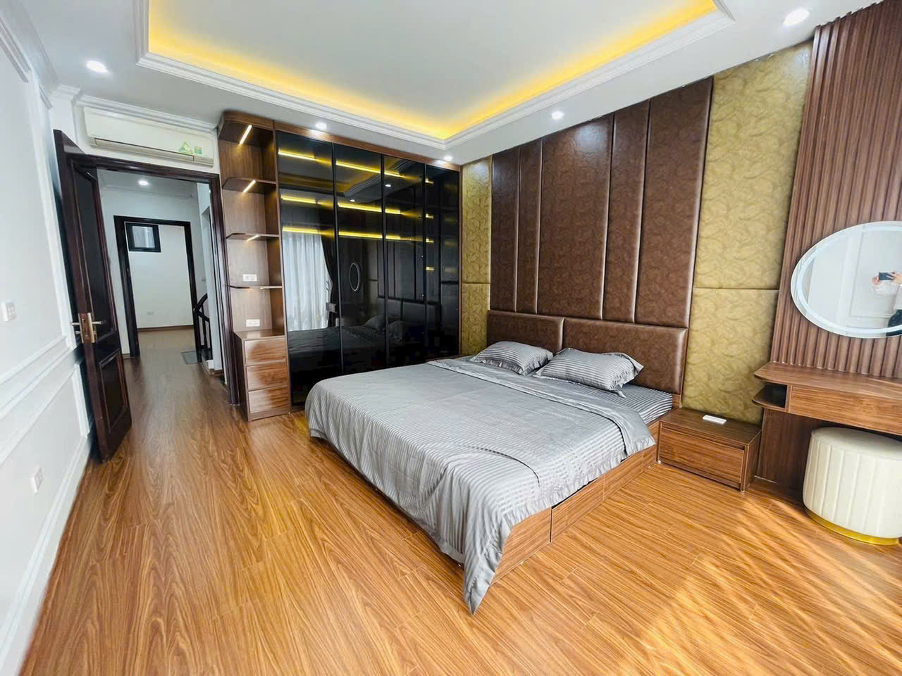 NHÀ ĐẸP FULL NỘI THẤT
