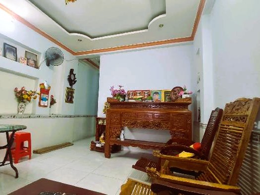 Bán nhà giáp KDC Sông Đà 80.2m2, 4PN, hẻm xe hơi, giá chỉ 5.5 tỷ