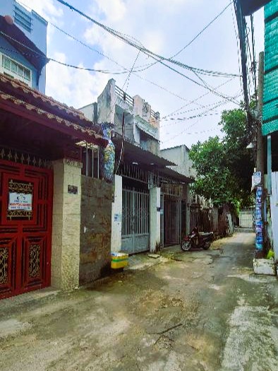 Bán nhà giáp KDC Sông Đà 80.2m2, 4PN, hẻm xe hơi, giá chỉ 5.5 tỷ
