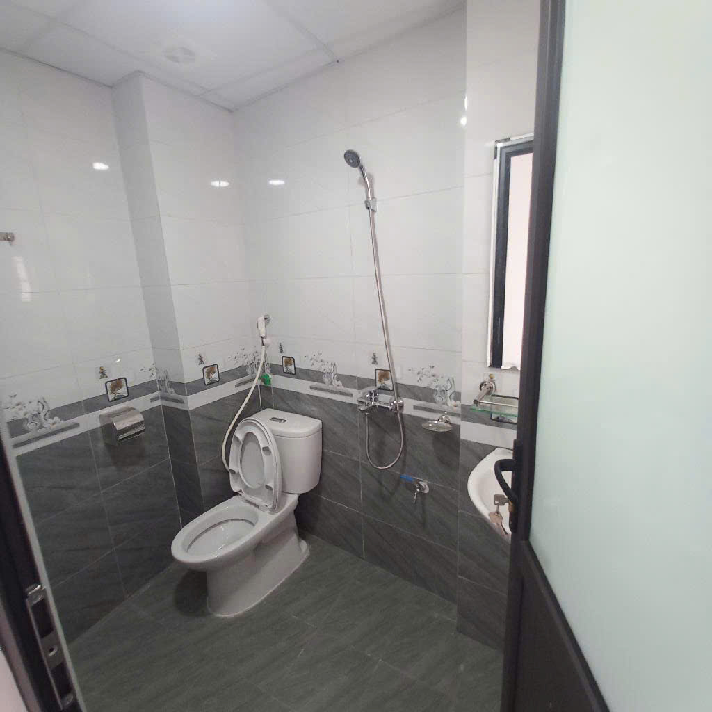 Cần bán nhà ở Ngô Thị Nhậm Hà Đông 45m, 4 tầng, mt 4.2m, Giá 8 Tỷ
