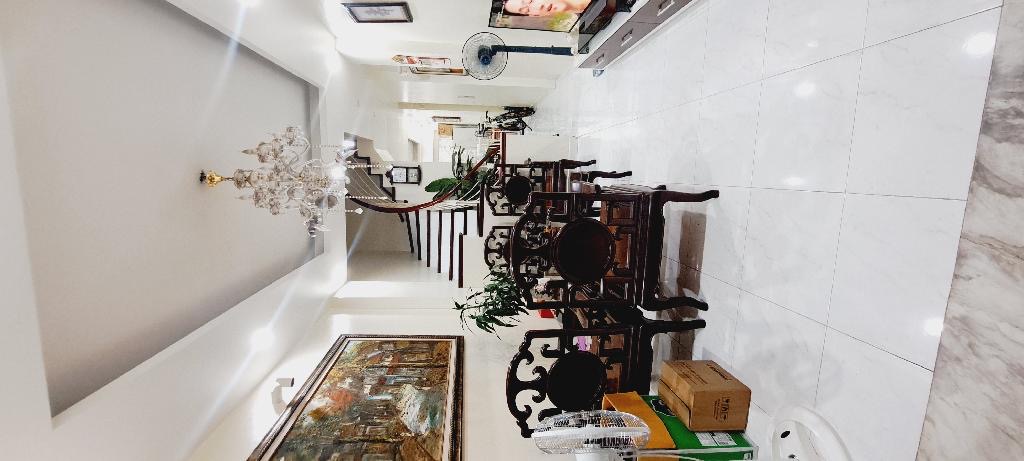 Bán nhà Lê Duẩn, HBT nhà dân xây
