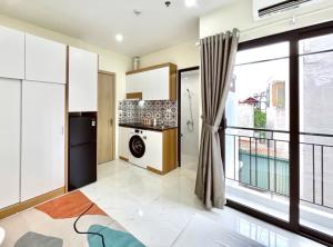 Gấp! BÁN nhà Yên Hòa DT:55m,giá 9,2 tỷ. DT : 40tr/th