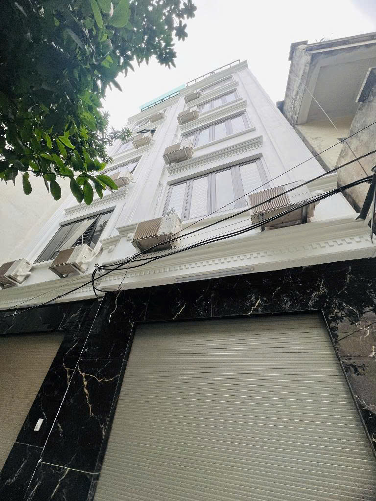 NHÀ XÂY MỚI 6 TẦNG THANG MÁY - FULL NỘI THẤT XỊN - SỔ VUÔNG ĐẸP - 10 M ÔTÔ DỪNG ĐỖ, NGÕ THÔNG THOÁNG