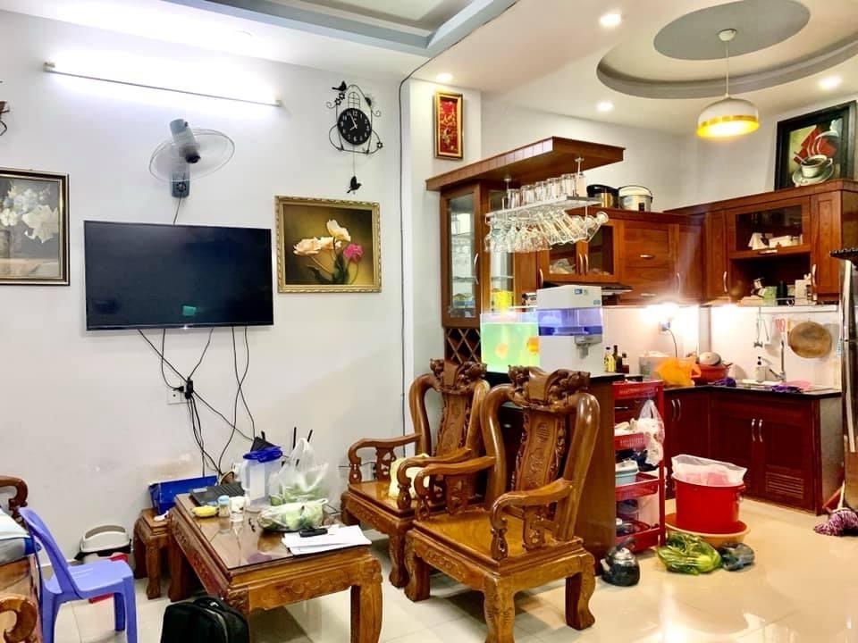 Bán nhà Cách Mạng Tháng 8,  ngang 4.8m, 4 lầu, chỉ 6tỷ (20253372)