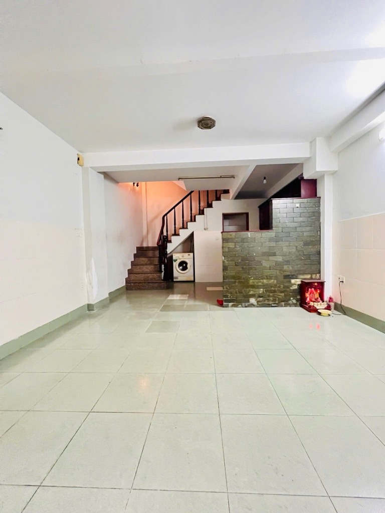 Bán nhà sổ vuông vức, Trường Sa, Lê Văn Sỹ, ngang 4.1m, 4 tầng,  giá cực tốt chỉ 5.8 Tỷ (202531058)