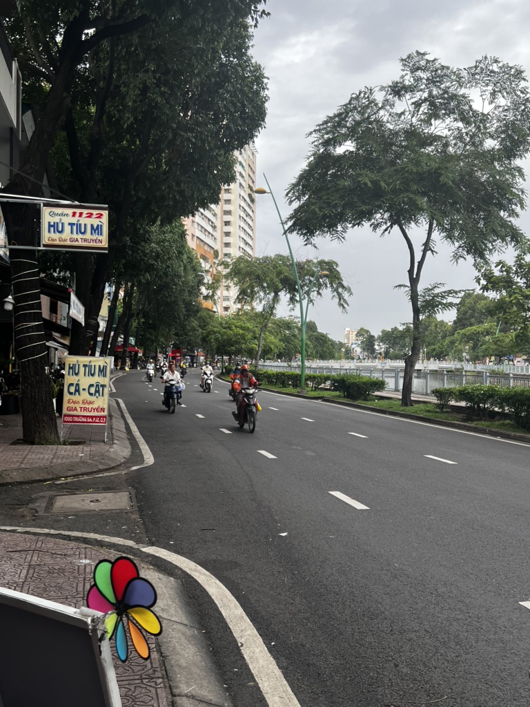 Bán nhà sổ vuông vức, Trường Sa, Lê Văn Sỹ, ngang 4.1m, 4 tầng,  giá cực tốt chỉ 5.8 Tỷ (202531058)