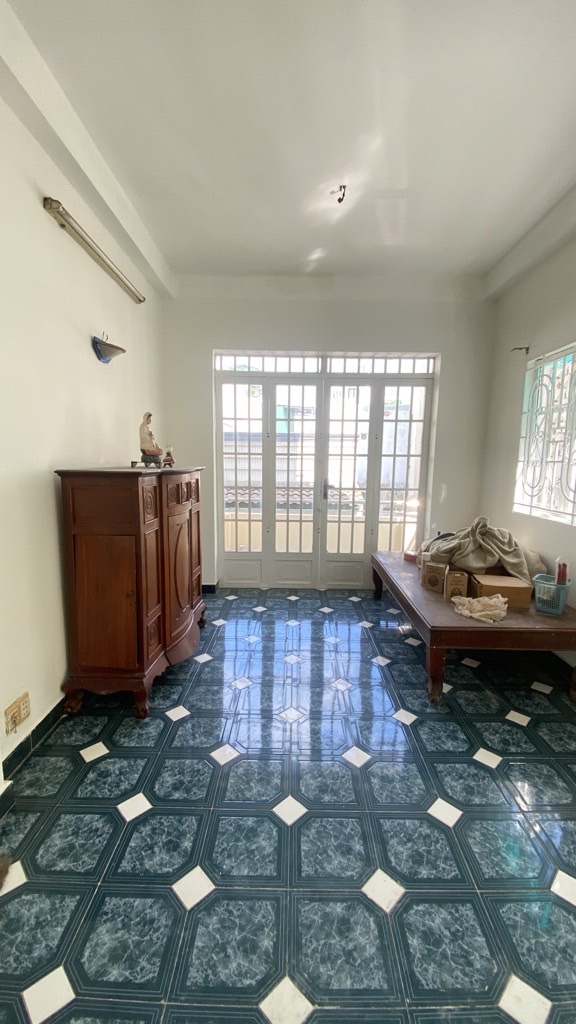 Gấp! NHÀ LÔ GÓC LÝ CHÍNH THẮNG, 36m2 nở hậu, 4 tầng, khu sầm uất chỉ hơn 7 tỷ