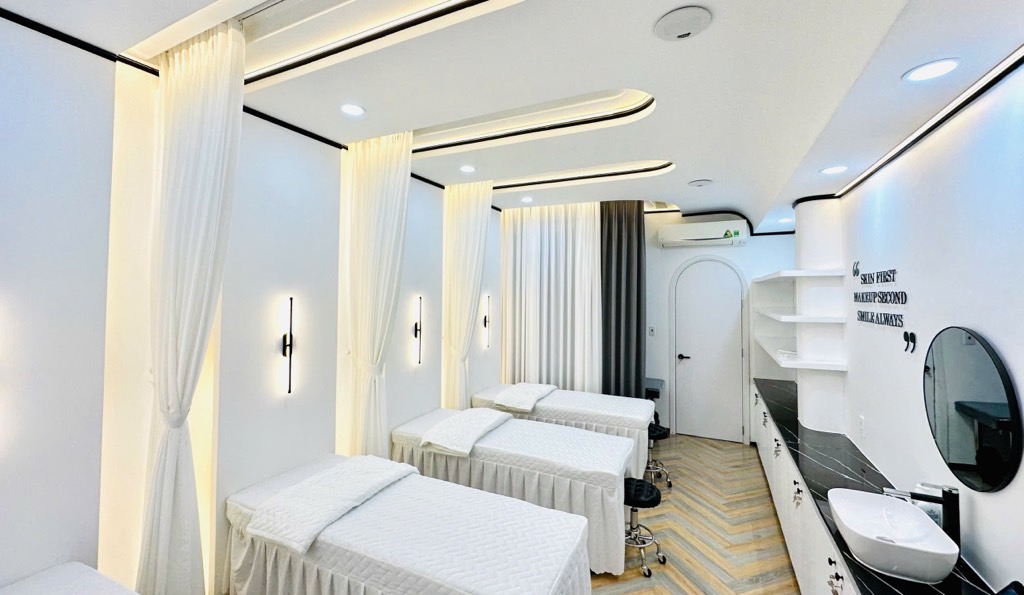 NHÀ HẺM XE HƠI LÊ VĂN SỸ- ~45M*2– THIẾT KẾ CHUẨN SPA, SẴN KHAI THÁC