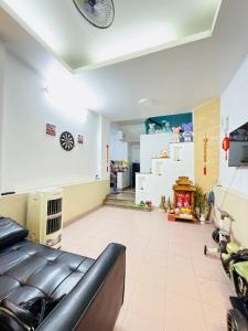 Chủ cần bán giảm mạnh- nhà Lý Chính Thắng-43m2 nở hậu- Chỉ 6.X tỷ