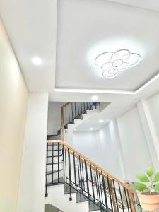 Nhà mới Nguyễn Đình Chiểu- 4 tầng- Hẻm xe hơi- Chào mừng 8.8 chủ giảm
