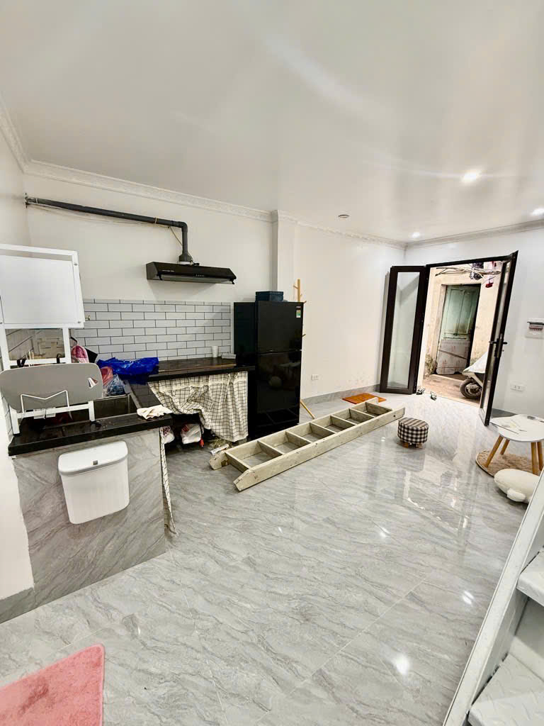 BÁN NHÀ BẠCH ĐẰNG, T HƠN 25M2, 2 TẦNG MẶT TIỀN 3,9M GẦN Ô TÔ TRÁNH, SỔ ĐỎ CC CHỈ HƠN 4 TỶ