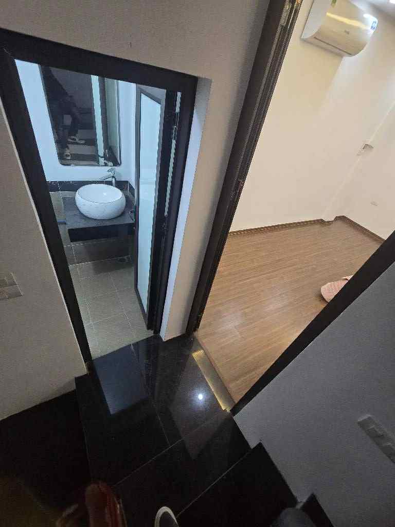 VĨNH HƯNG - SIÊU PHẨM NHÀ MỚI ĐẸP - 3 NGỦ - PHÂN LÔ - GẦN - Ô TÔ - TẶNG FULL NỘI THẤT.