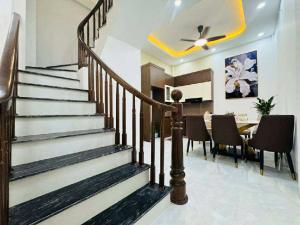TRƯỜNG TRINH - NGÕ THÔNG RỘNG RÃI KINH DOANH 30M RA PHỐ