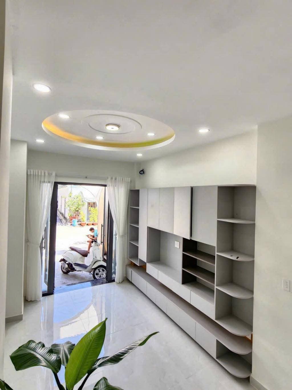 BÁN GẤP MẶT TIỀN KINH DOANH, DÒNG TIỀN 8TR/T TRUNG MỸ TÂY 10 Quận 12, DT 44 M² (3.5× 14), GIÁ SIÊU RẺ, CHỈ NHỈNH 4.099 TỶ