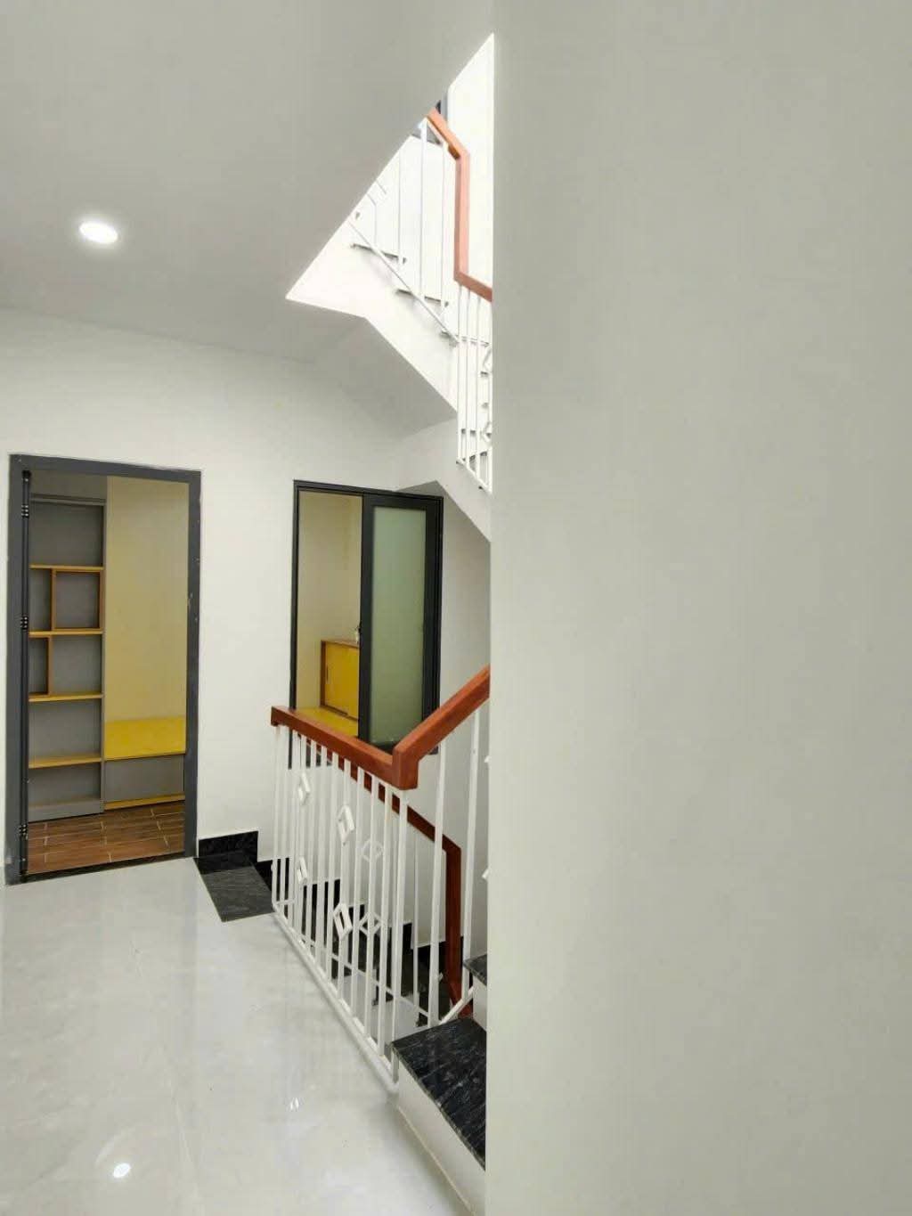 BÁN GẤP MẶT TIỀN KINH DOANH, DÒNG TIỀN 8TR/T TRUNG MỸ TÂY 10 Quận 12, DT 44 M² (3.5× 14), GIÁ SIÊU RẺ, CHỈ NHỈNH 4.099 TỶ