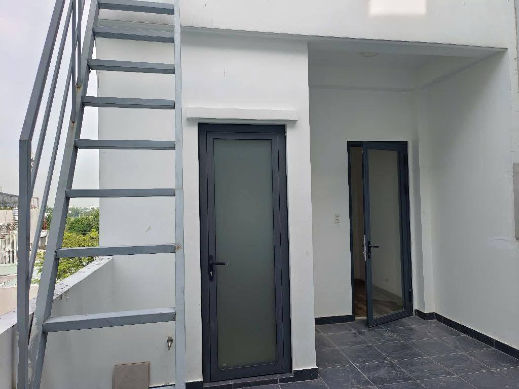 BÁN NHÀ THẠNH XUÂN 24, HẺM 5M THÔNG, 3 TẦNG BTCT, QUẬN 12, DT 64M2 (4× 16),GIÁ SIÊU RẺ, CHỈ NHỈNH 4.99 TỶ