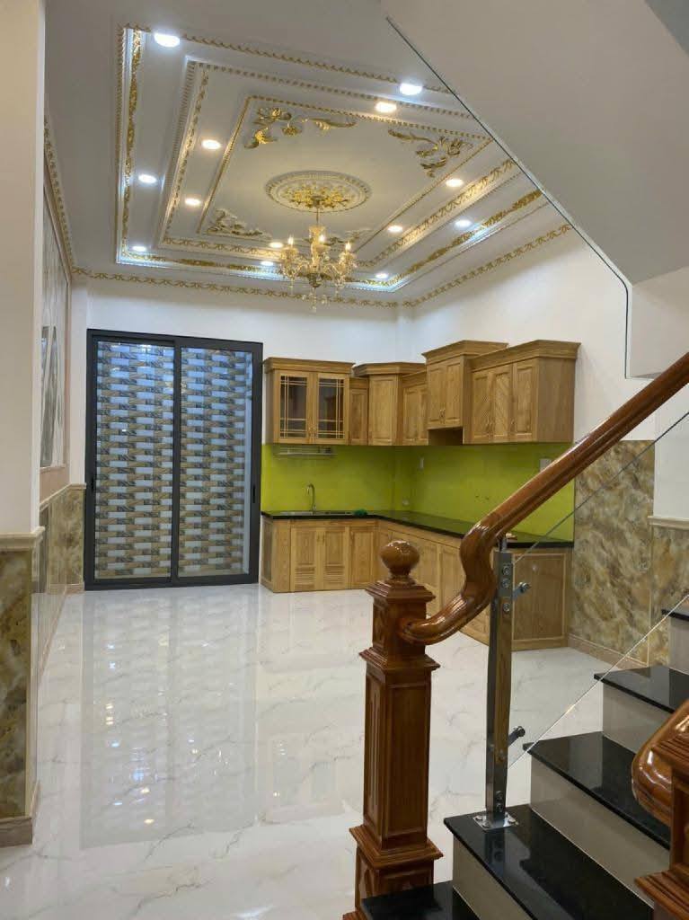 BÁN NHÀ THẠNH XUÂN 24, HẺM 5M THÔNG, 3 TẦNG BTCT, QUẬN 12, DT 64M2 (4× 16),GIÁ SIÊU RẺ, CHỈ NHỈNH 4.99 TỶ
