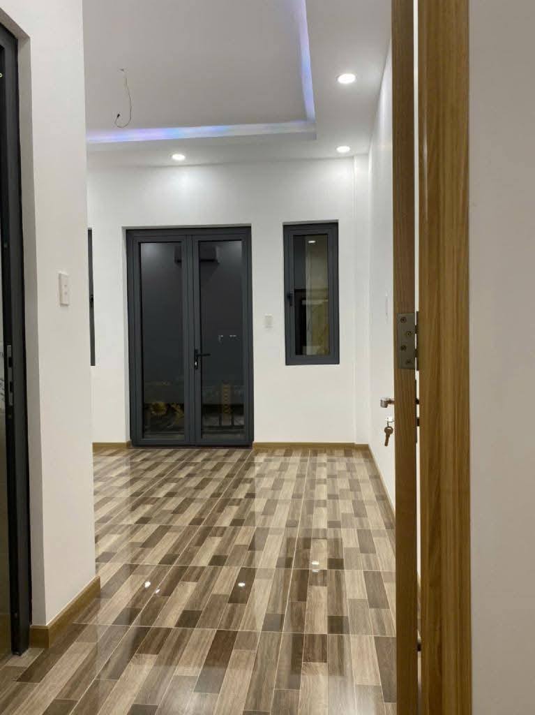 BÁN NHÀ THẠNH XUÂN 24, HẺM 5M THÔNG, 3 TẦNG BTCT, QUẬN 12, DT 64M2 (4× 16),GIÁ SIÊU RẺ, CHỈ NHỈNH 4.99 TỶ