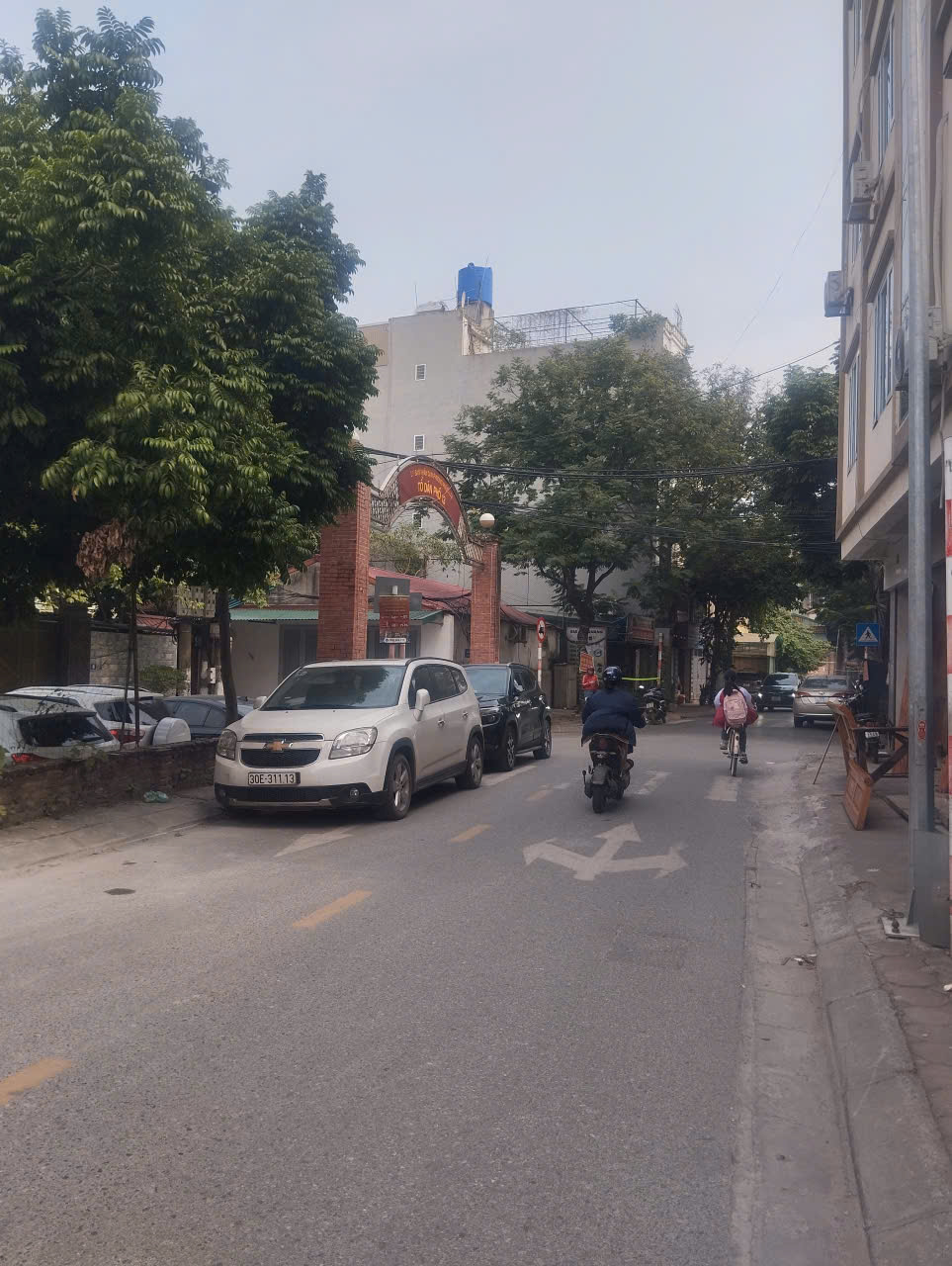 SIÊU PHẨM LÔ GÓC NGÕ THÔNG – 7 CHỖ VÀO NHÀ – MẶT TIỀN 5,2M – VŨ XUÂN THIỀU – GIÁ 2X TỶ