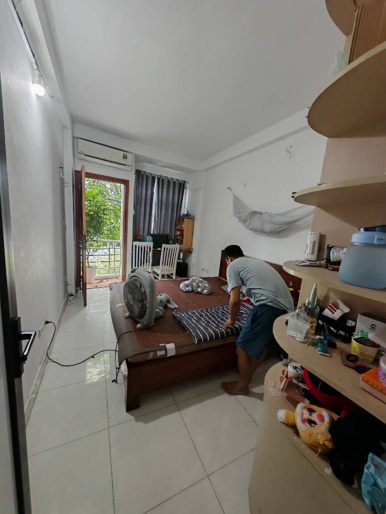 nhà đẹp, 4tầng, mặt ngõ oto tránh