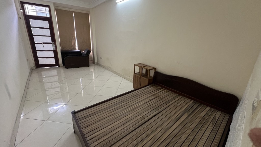 nhà 5 tầng, xây dựng kiên cố