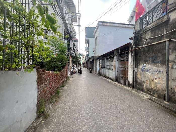 Mới KENG bay sang phố cổ 5’