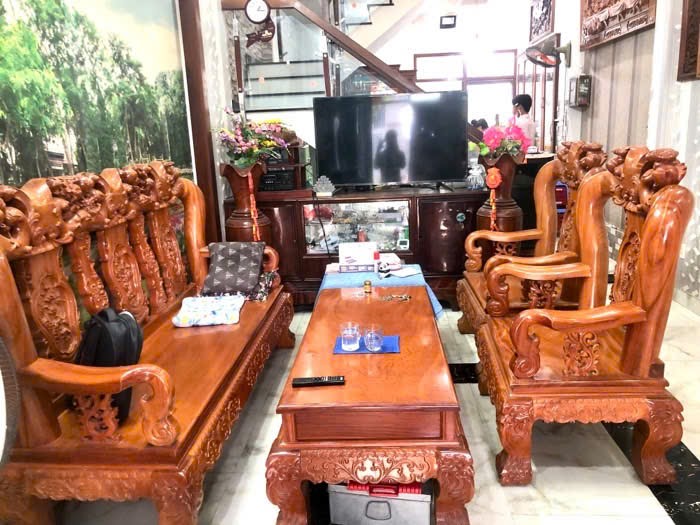 Bán Nhà 2 Lầu, 1trệt và 1 Sân Thượng Gần Tô Kí, Giá 5tyxxx