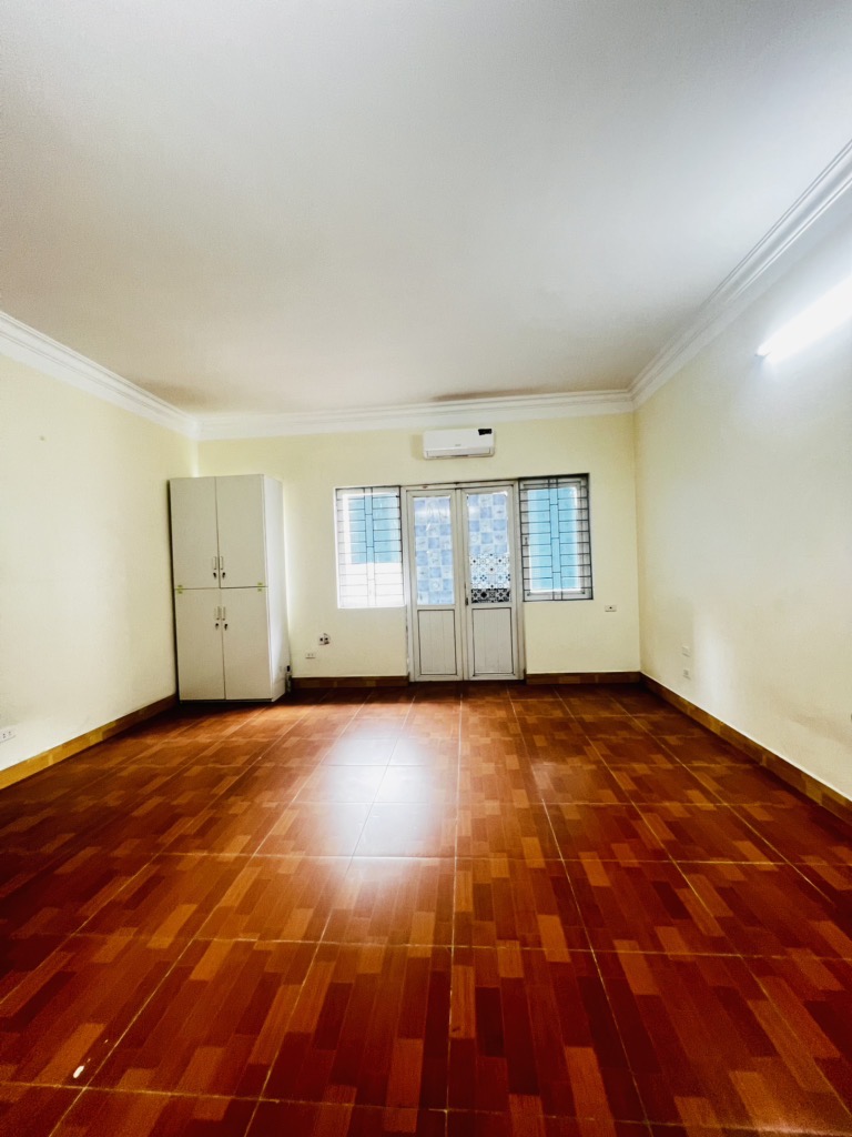 MẶT PHỐ QUẬN HÀ ĐÔNG. KINH DOANH SẦM UẤT - MẶT TIỀN QUYỀN LỰC 5.5M - 90x5T - 6 PHÒNG NGỦ FULL CÔNG NĂNG - CẢI TẠO LẮP ĐƯỢC THANG MÁY.