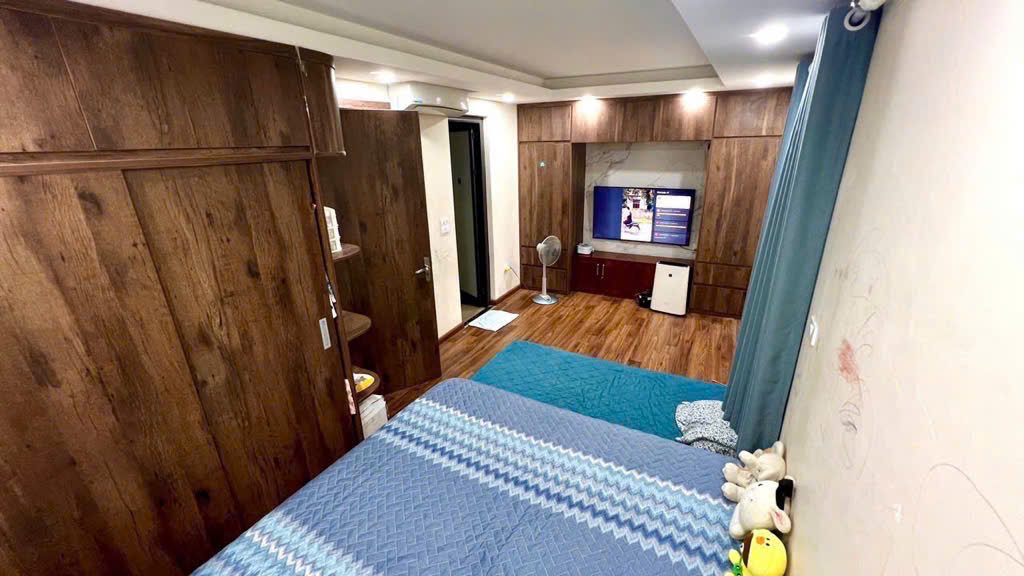 TÔN ĐỨC THẮNG - NHÀ MỚI Ở NGAY