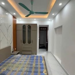 LÔ GÓC THANH XUÂN- NGÕ BA GÁC