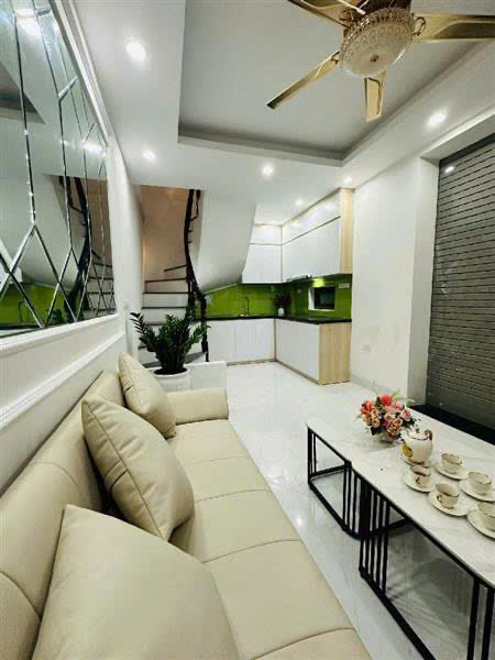 CẦU GIẤY NHÀ ĐẸP - TRUNG TÂM - MẶT TIỀN RỘNG