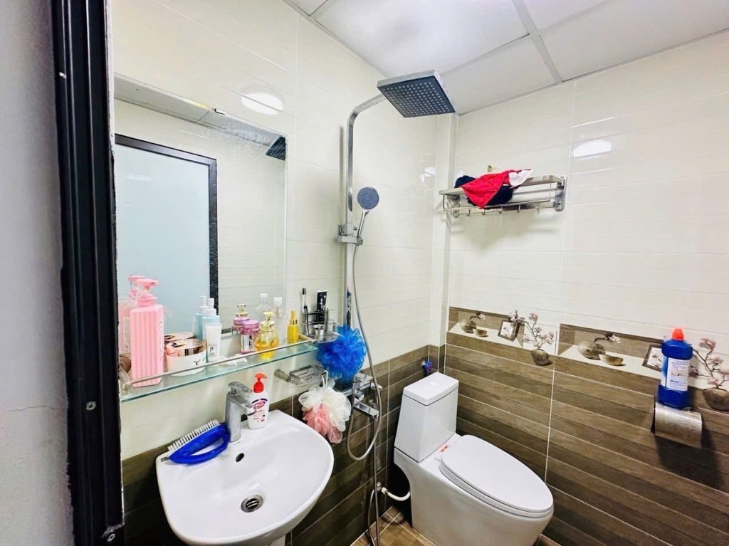 CẦU GIẤY - NHÀ ĐẸP Ở NGAY - FULL NỘI THẤT - 7,9 TỶ