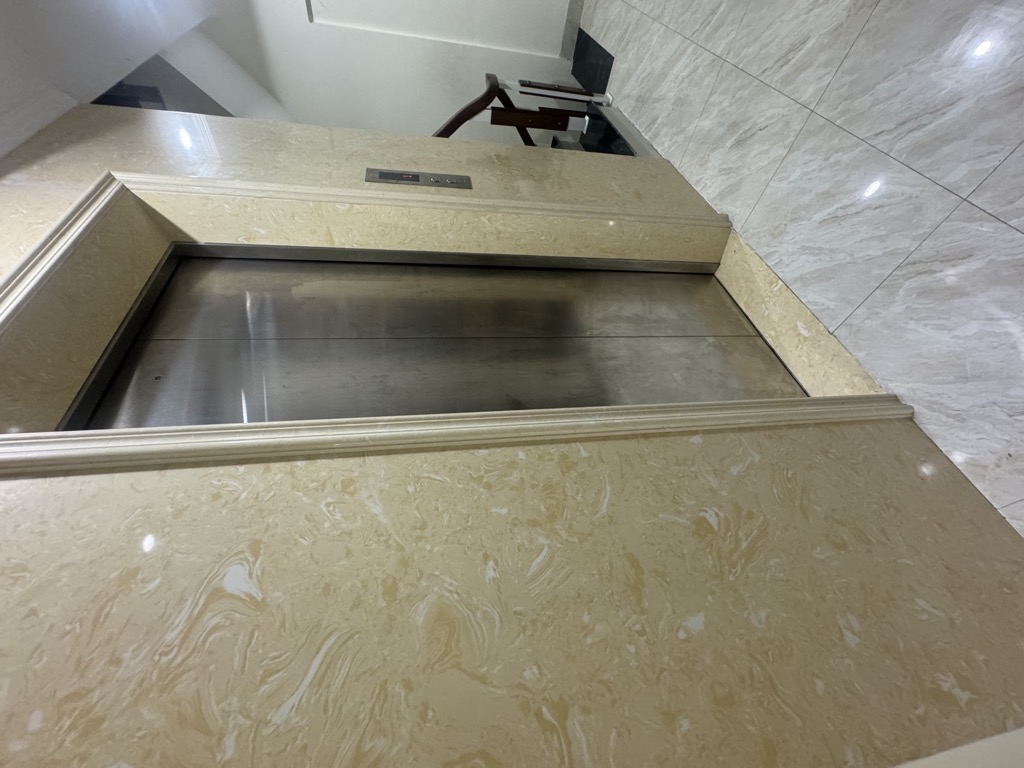Nhà Phú Diễn Cực Hiếm