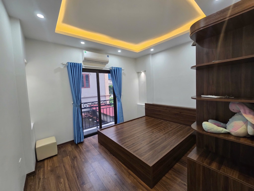 Nhà #CầuDiễn Đẹp Thiết Kế Hiện Đại 40m2 - Ngõ Nông Gần Ôtô - 5 Tầng Đầy Đủ Công Năng - Tiện Ích Ngập Tràn - Gần Ga Tàu Trên Cao - Gần Chợ - Trường Học Các Cấp - Giao Thông Thuận Tiện