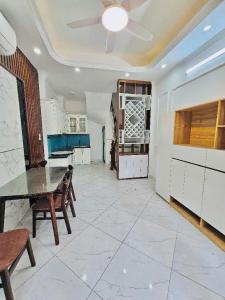 Bán Nhà Mỹ Đình 30m2 - Gần Ôtô - 5 Tầng Xây Mới Đẹp Ở Ngay - 7.4 Tỷ