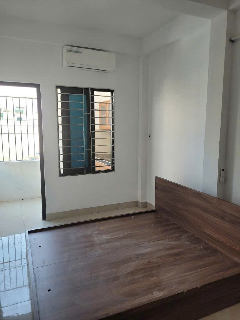 Bán nhà Thanh Trì, bạt ngàn tiện ích. Diện tích 50m2