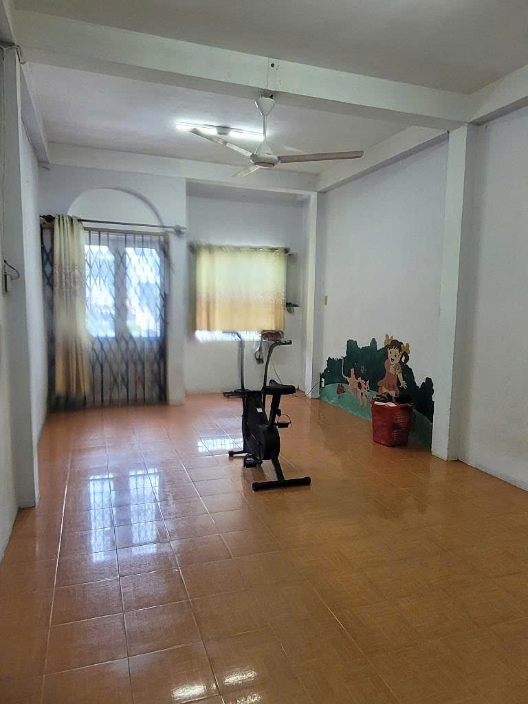 NHÀ 4 TẦNG CHÍNH CHỦ 1 ĐỜI – KHU CƯ XÁ DÂN TRÍ CAO – XE HƠI NGỦ TRONG NHÀ – CÓ CỬA SAU THOÁNG MÁT – AN TOÀN TUYỆT ĐỐI – 11.X TỶ (NHỎ)