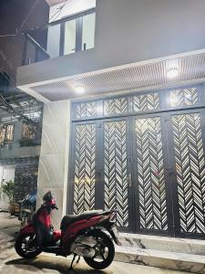 NHÀ 3 TẦNG ĐẸP LUNG LINH CHỈ VIỆC XÁCH VALI VÀO Ở – HẺM XE TẢI – ĐƯỜNG BÀ HOM, Q6 – 38M² NHỈNH 5 TỶ