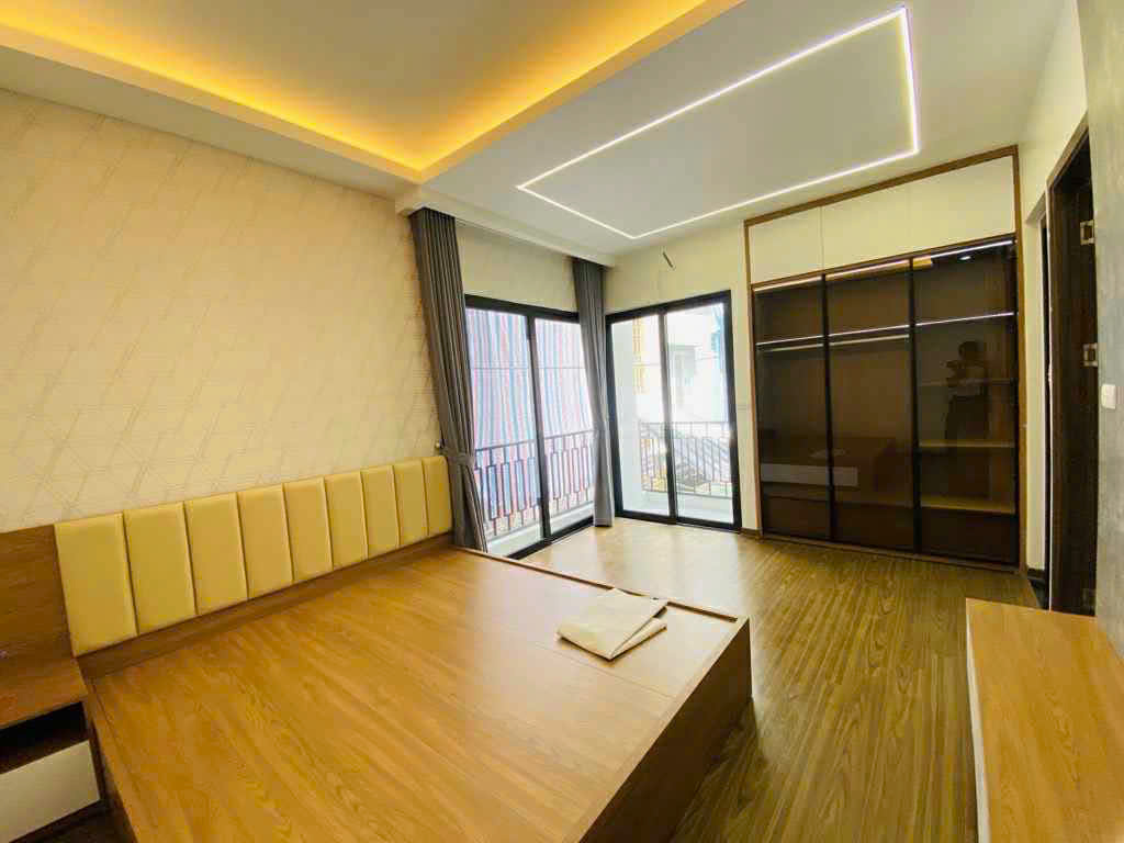 B.Á.N CĂN LÔ GÓC - MẶT NGÕ PHÙNG KHOANG - PHÂN LÔ - 2 THOÁNG - Ô TÔ ĐỖ CỬA - FULL NỘI THẤT - MT 5M