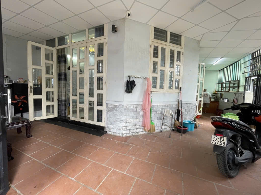LÔ GÓC 2 MẶT XE TẢI ĐS 1 - 63m2 5 TẦNG  - CÁCH 1 CĂN RA VIEW SÔNG - NHỈNH 7 TỶ   Mô tả: V0.7760111
