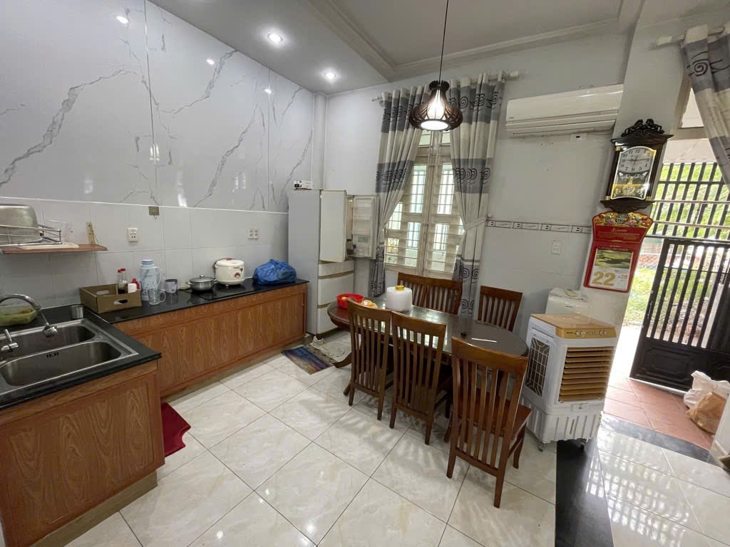 LÔ GÓC 2 MẶT XE TẢI ĐS 1 - 63m2 5 TẦNG  - CÁCH 1 CĂN RA VIEW SÔNG - NHỈNH 7 TỶ   Mô tả: V0.7760111