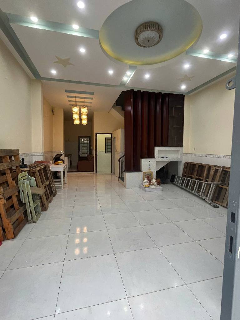 CHÍNH CHỦ GỬI BÁN - 40M2 - DỌN VÀO Ở NGAY - NHỈNH 5 TỶ