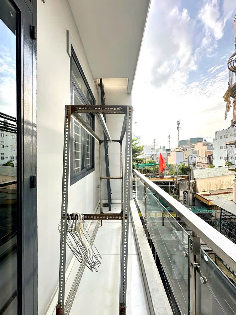Bán nhà Phú Thọ Hoà - HẺM Ô TÔ - 4.5 x 11.5 - 3 Tầng - Nhà mới, nhỉnh 6 TỶ.