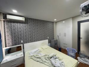 CHÍNH CHỦ GỬI BÁN - VỊ TRÍ ĐẮC ĐỊA - HXH - NHỈNH 4 TỶ