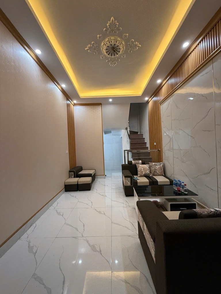 CẦN BÁN NHÀ TRUNG TÂM ĐỐNG ĐA - AN SINH AN NINH TỐT - TIỆN ÍCH BẠT NGÀN - 40M2 - 5 NGỦ