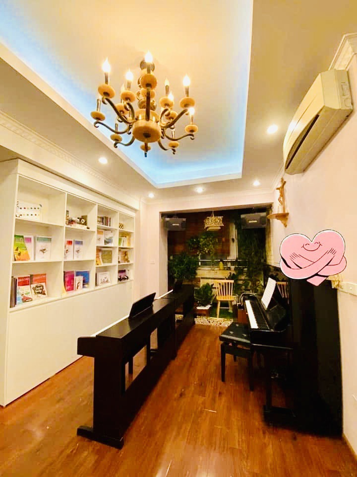 NHÀ ĐỐNG ĐA - MẶT NGÕ THÔNG - OTO ĐỖ CỬA - KINH DOANH ĐỈNH