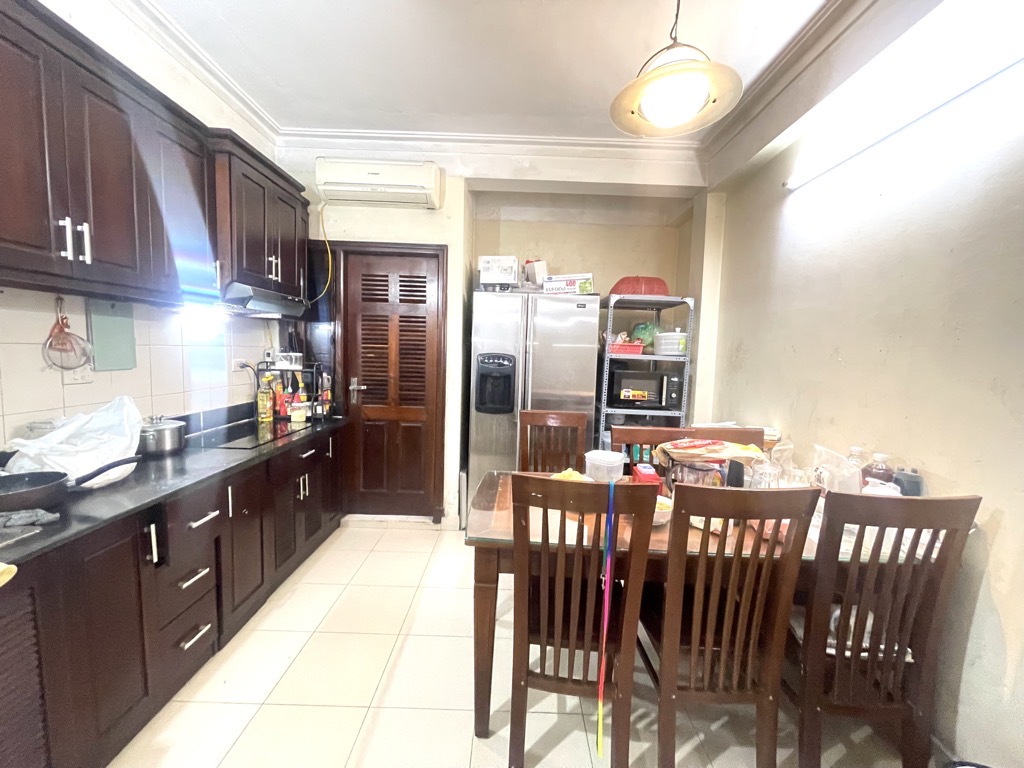 NHÀ ĐỐNG ĐA - MẶT NGÕ THÔNG - OTO ĐỖ CỬA - KINH DOANH ĐỈNH