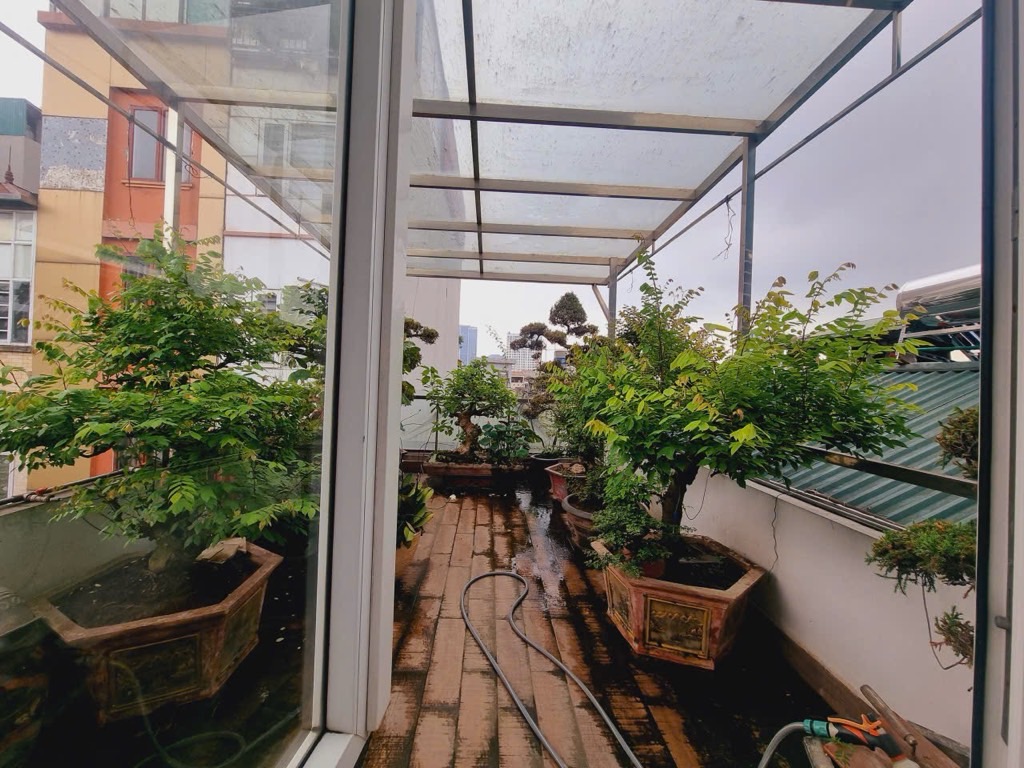 Bán căn Đống Đa mặt ngõ oto kinh doanh sầm suất