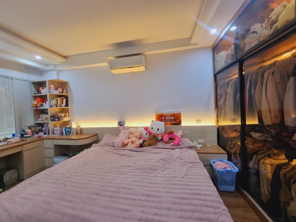 Bán căn Đống Đa mặt ngõ oto kinh doanh sầm suất